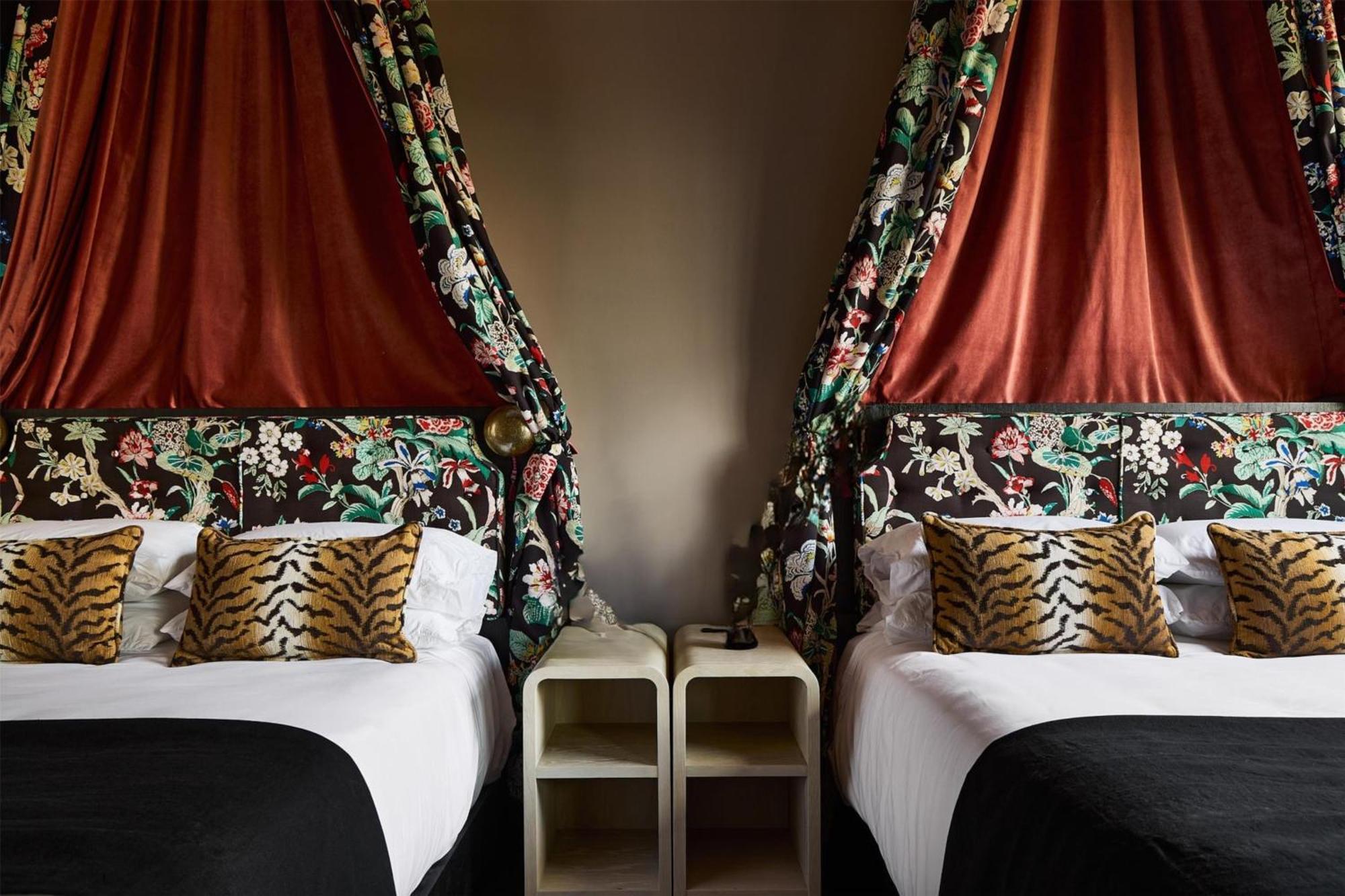 The Radical Asheville, Tapestry Collection By Hilton Exterior photo